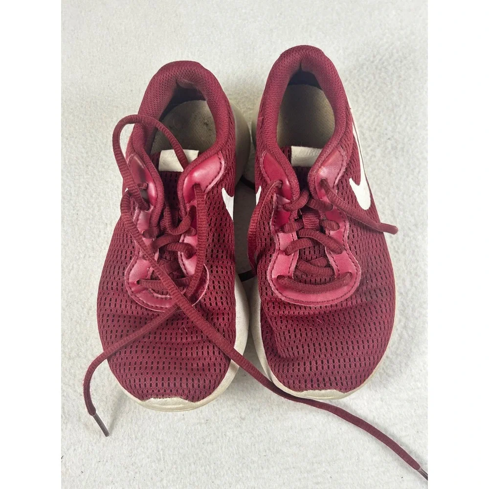 Nike Tanjun Sneakers Kids Size 1Y Burgundy Maroon 818382-601 Athleisure